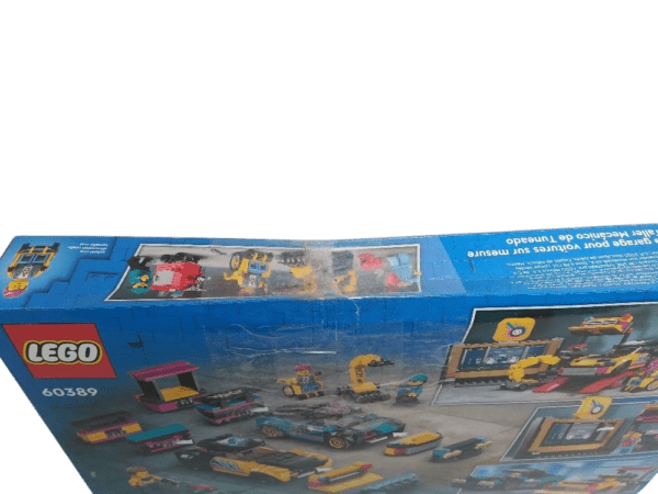 LEGO City Custom Car Garage 60389, DAMAGED PACKAGING - Image 2